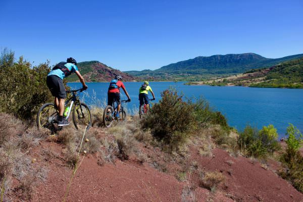 VTT et paysage dans nos Grands Sites VTT au salagou