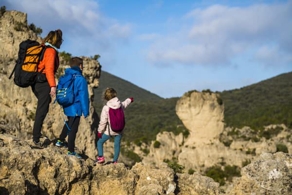 Famille au Cirque de Mourèze