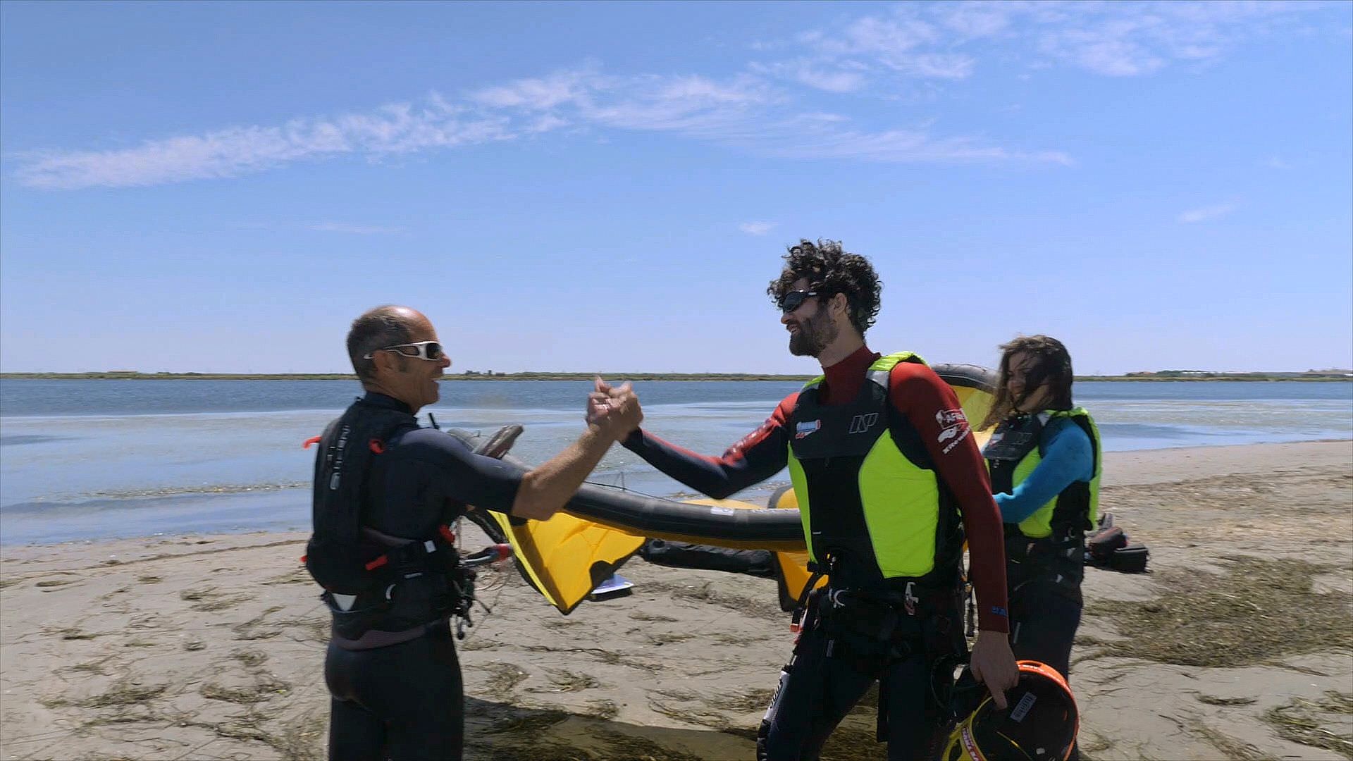 Cours de kite au bord de l'étang de Thau