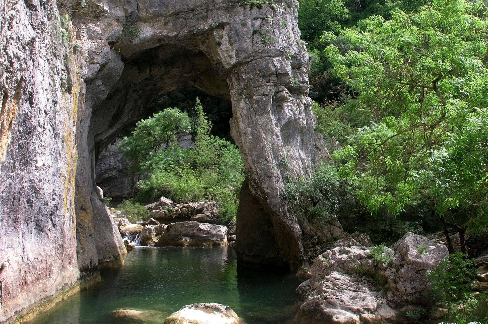 Le Ravin des Arcs et les gorges du Lamalou