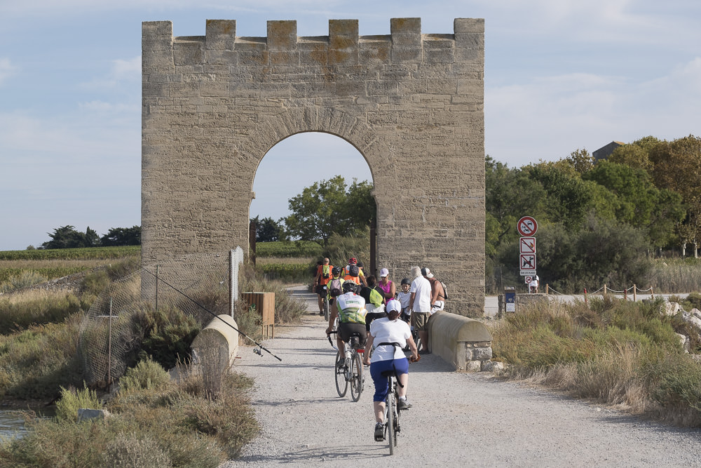 A vélo près de la porte de Maguelone