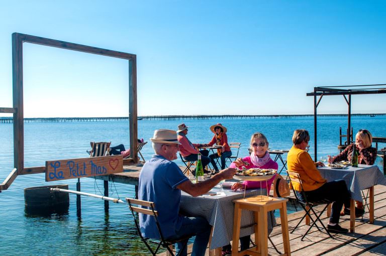 restaurant dans un mas conchylicole bassin de Thau