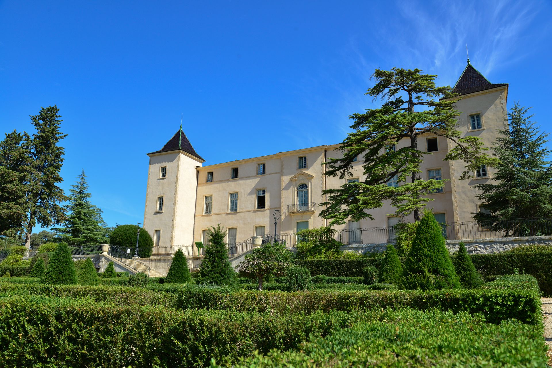 Château de Restinclières et ses jardins à la française
