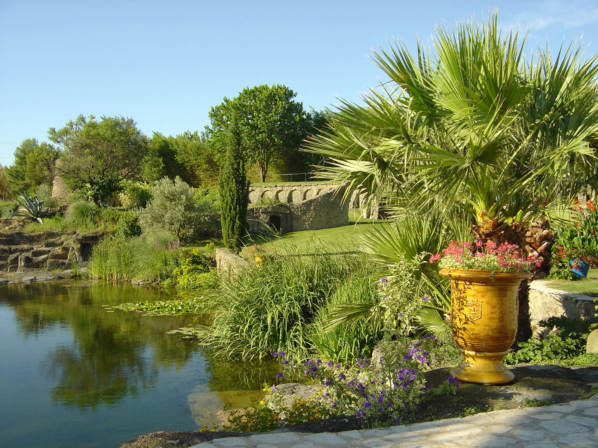 Servian - Jardin de Saint Adrien