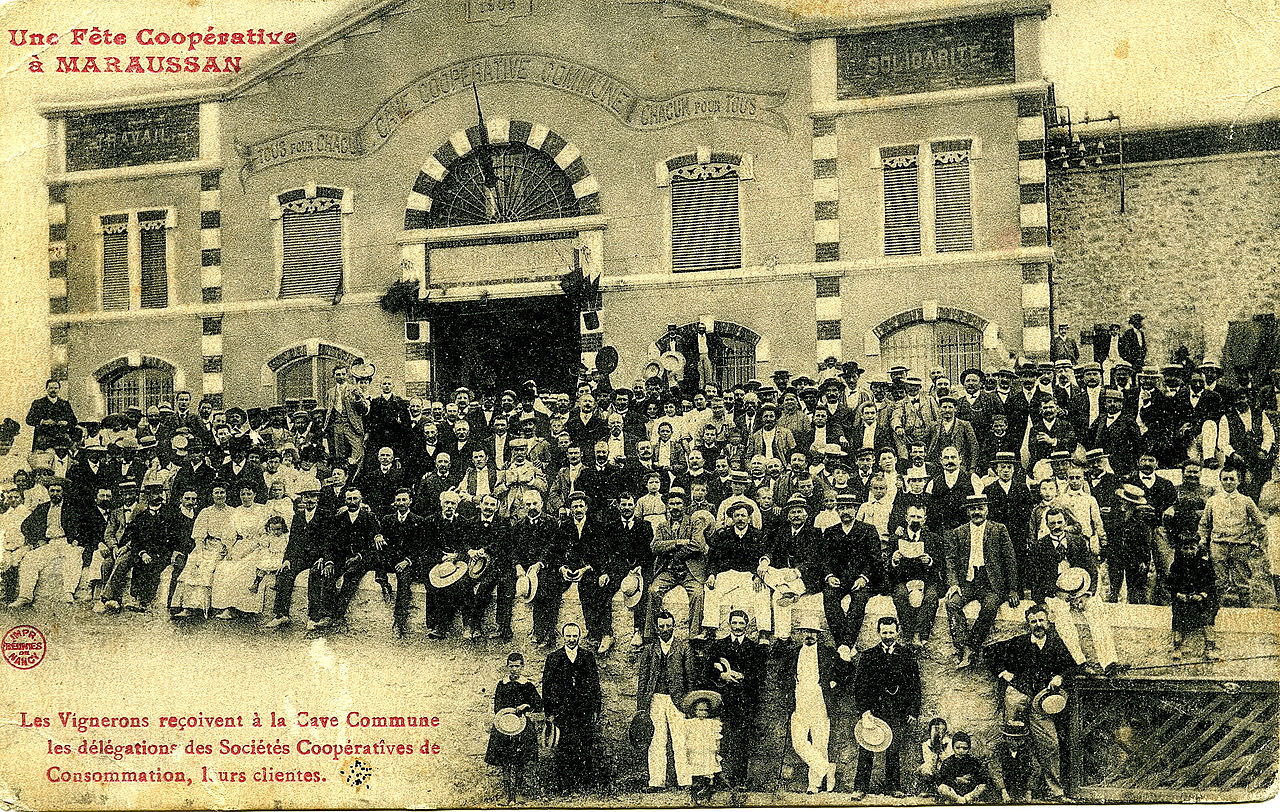 Photo d'archive d'Une fête coopérative à la Cave de Maraussan