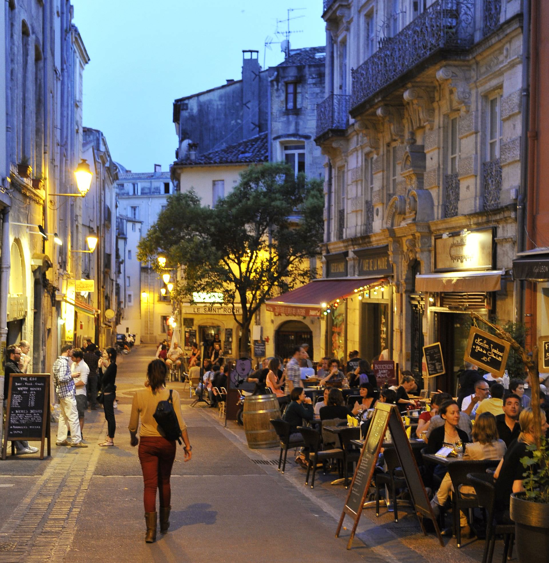 Montpellier by night