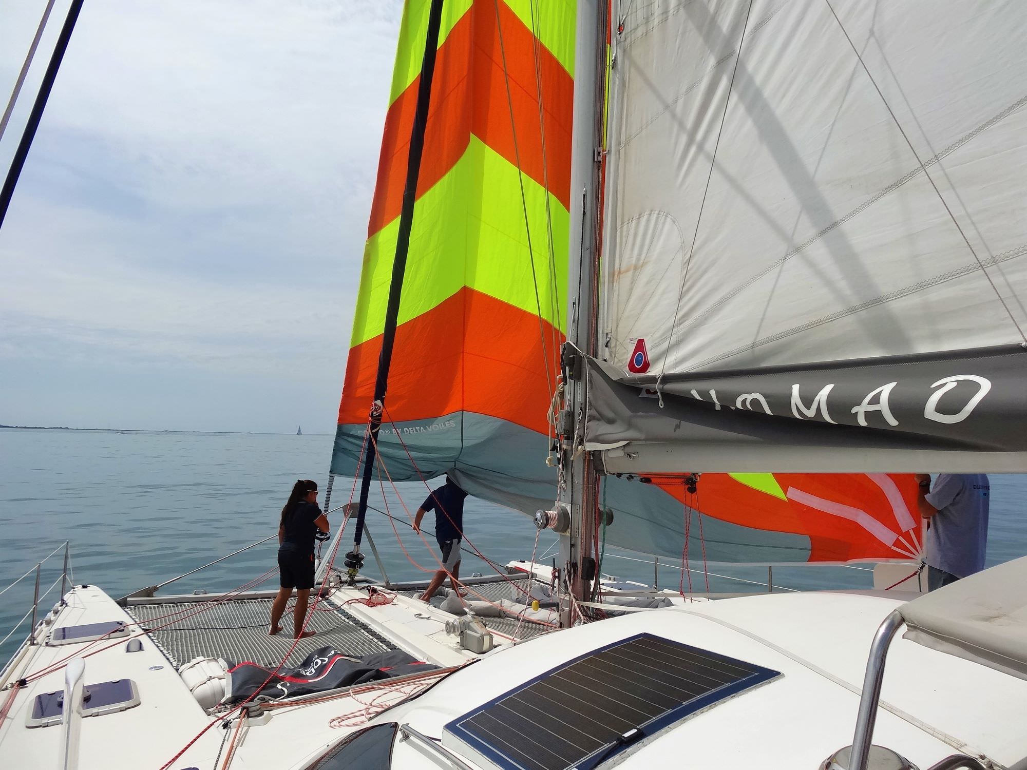 manoeuvre en catamaran à voile