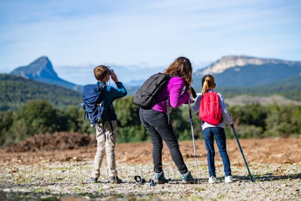 Randonnée en famille dans les vignes proche du Pic St Loup