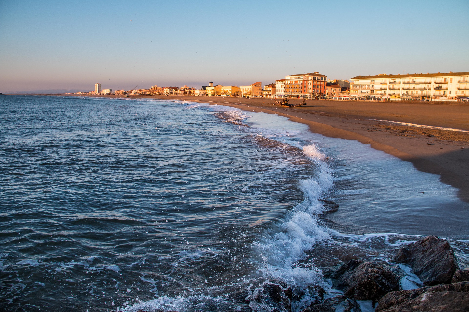 Plage de Valras au coucher de soleil