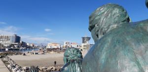 Palavas, Statue l'Espoir regardant vers la rive gauche