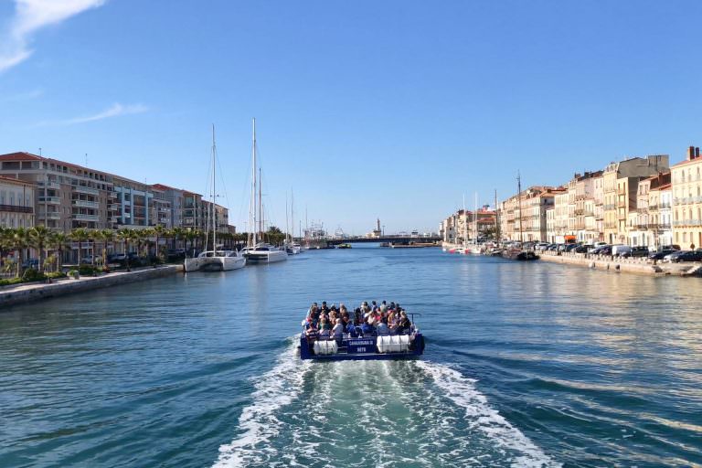 Bateau bus sur les Canaux de Sète