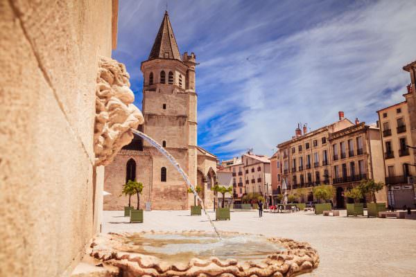 Place de la Madeleine à Béziers