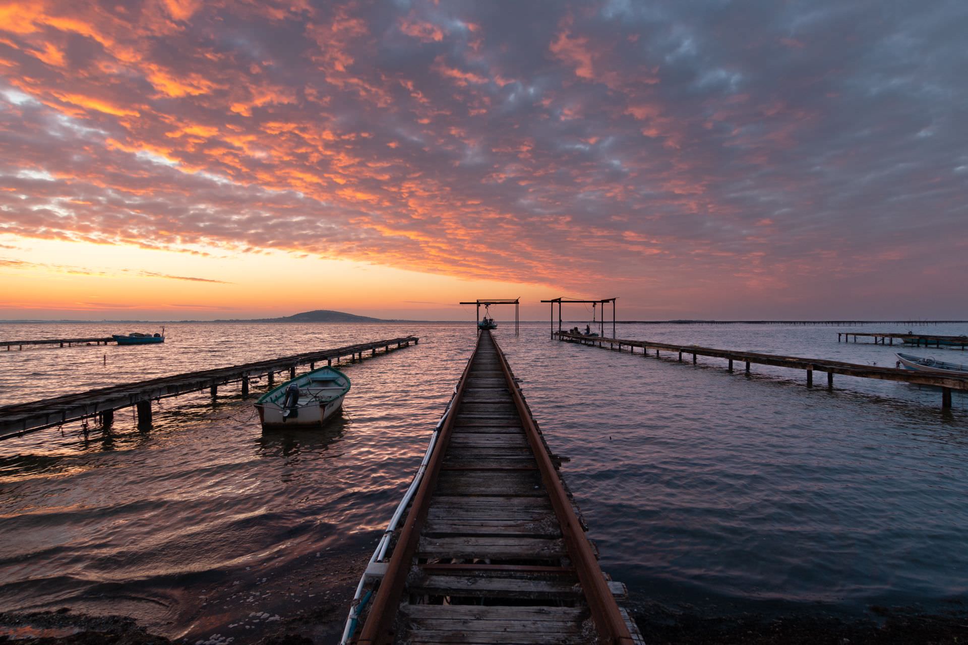 Coucher de soleil sur Sète et l'étang de Thau