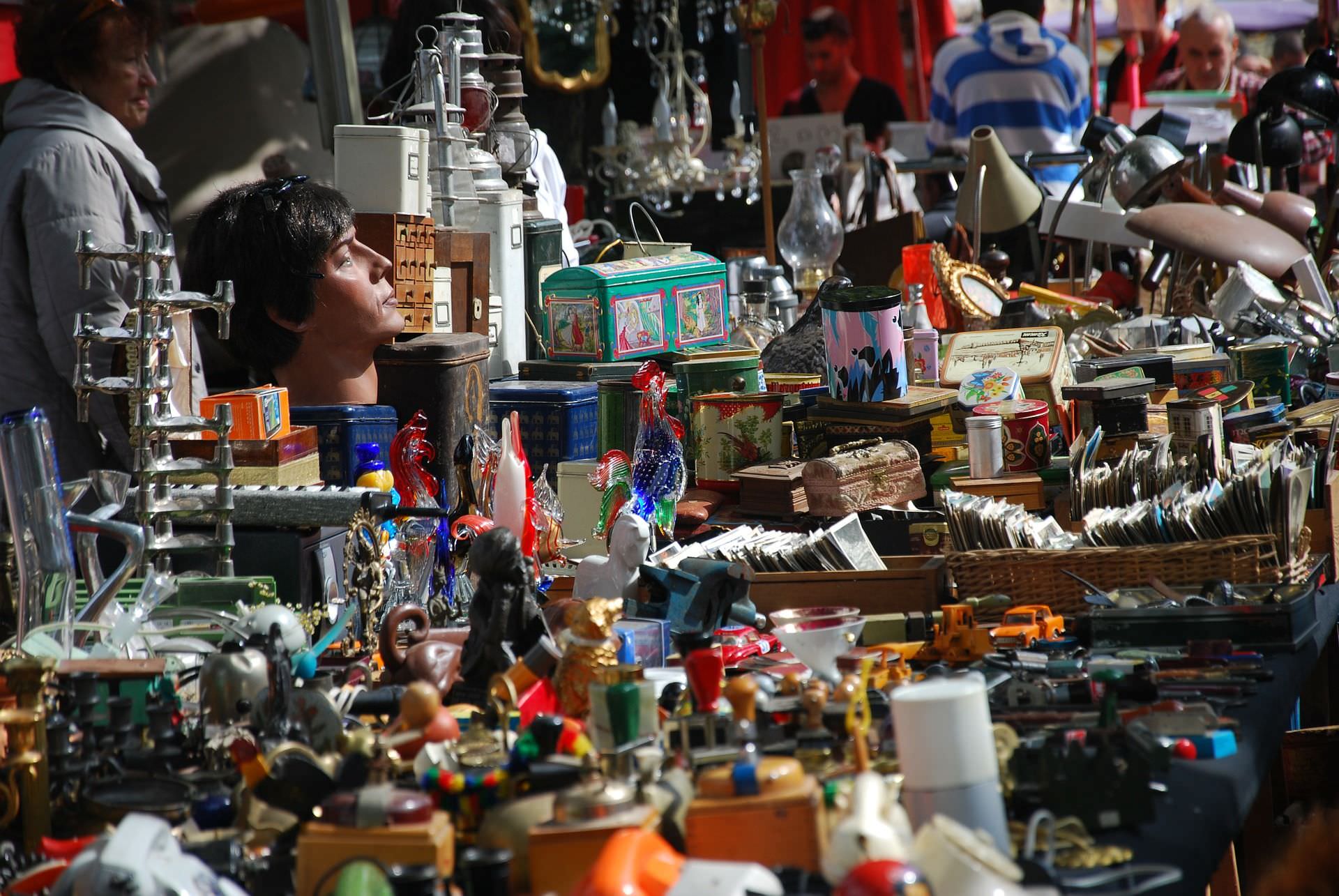 Marché aux puces et brocante dans l'Hérault