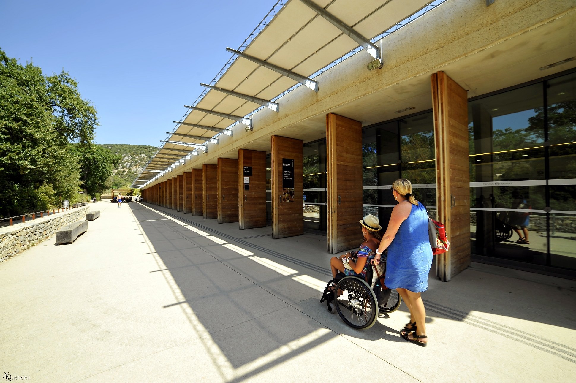 Cheminement extérieur de la Brasserie du Pont du Diable