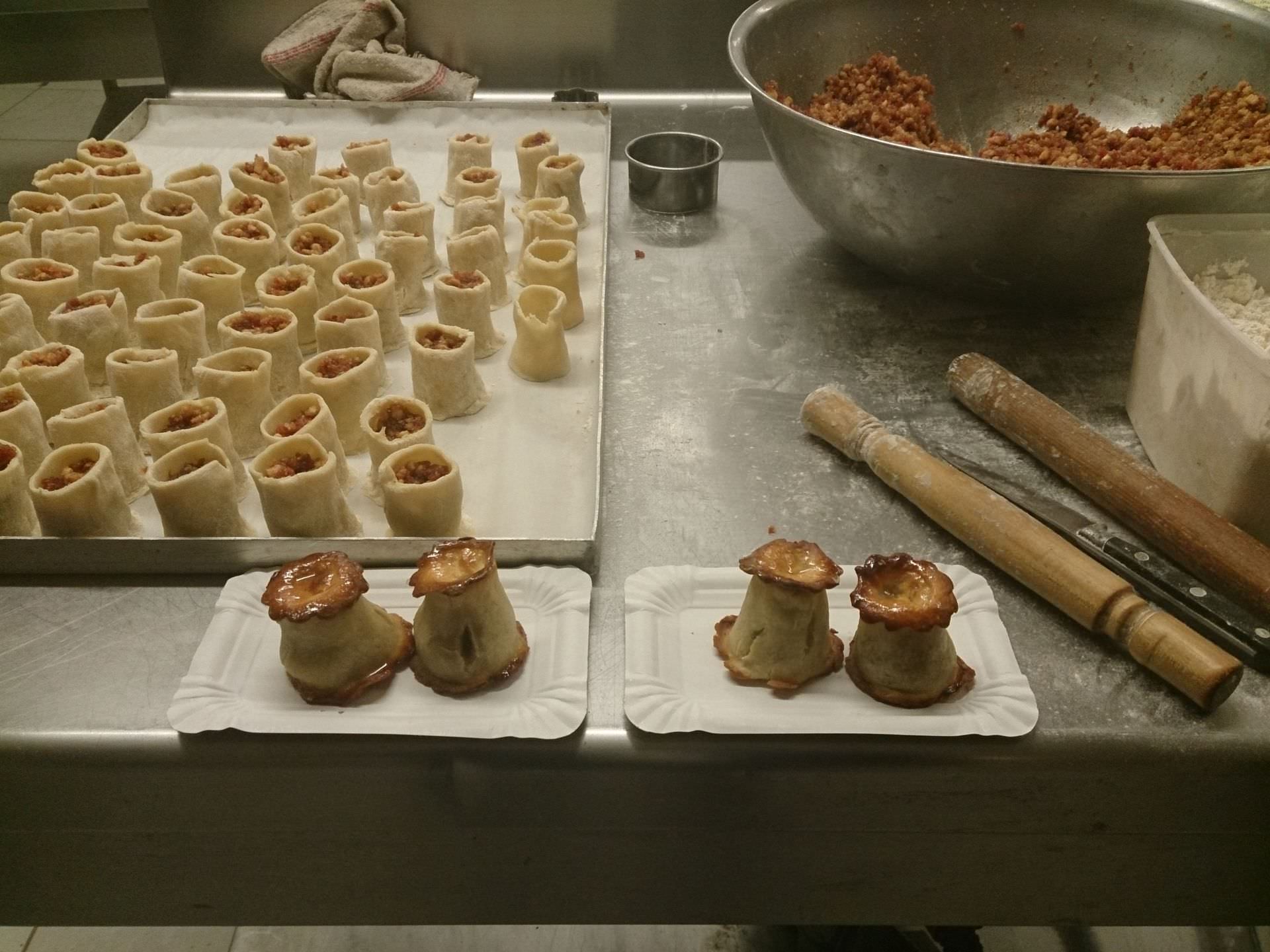 Petits pâtés de Pézenas