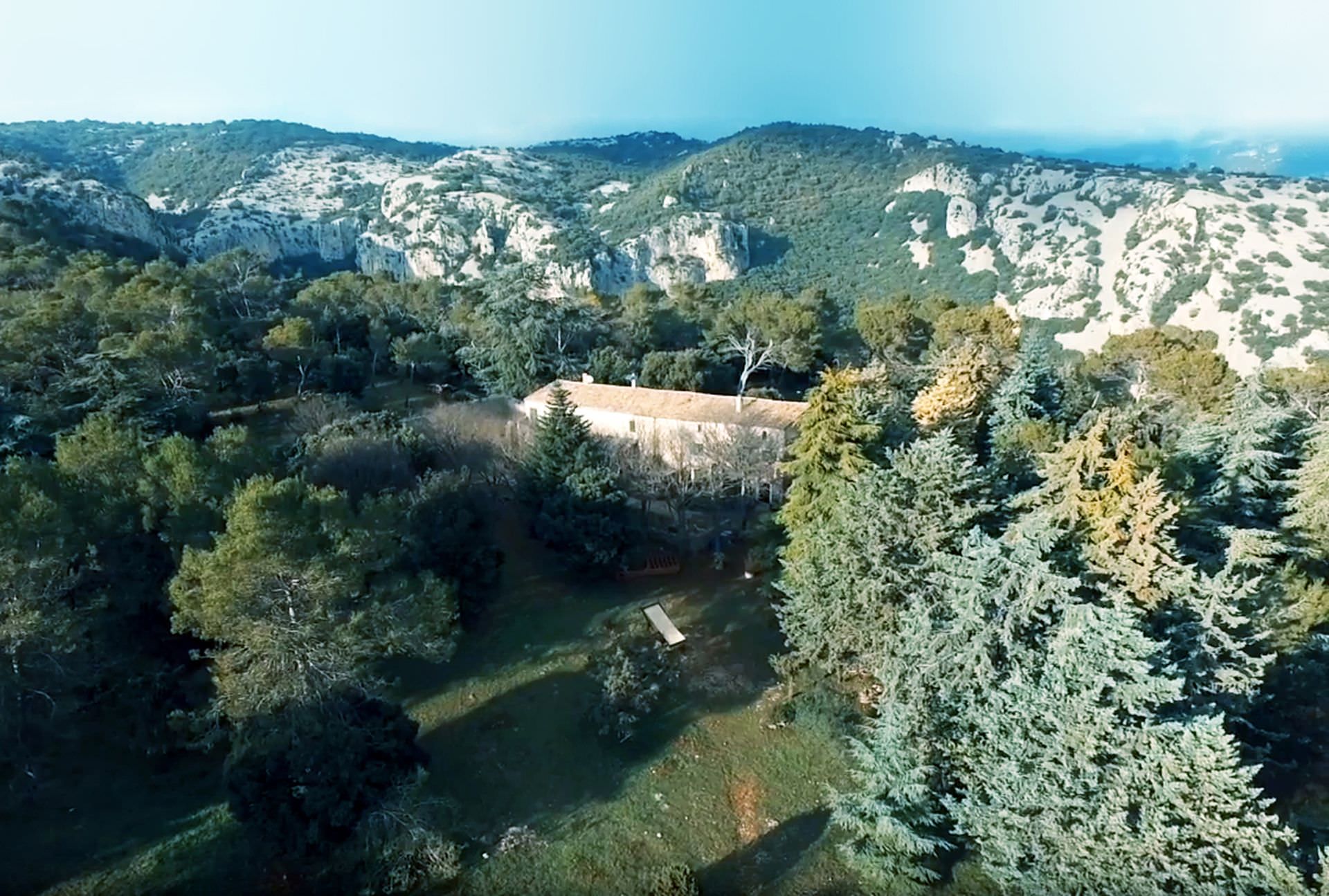 Gîte de groupe La Maison des Légendes à Saint Guilhem Le Désert