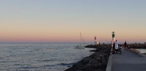 Coucher de soleil sur la jetée de Carnon centre