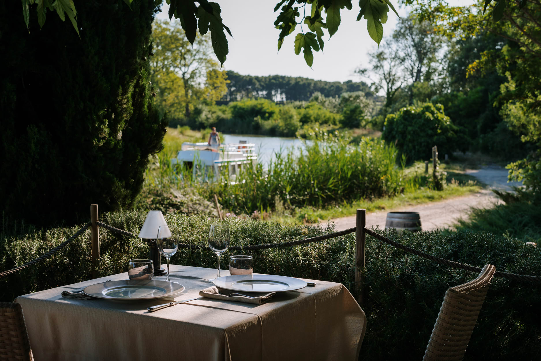 Restaurant Auberge de la Croisade à Cruzy au bord du Canal du Midi