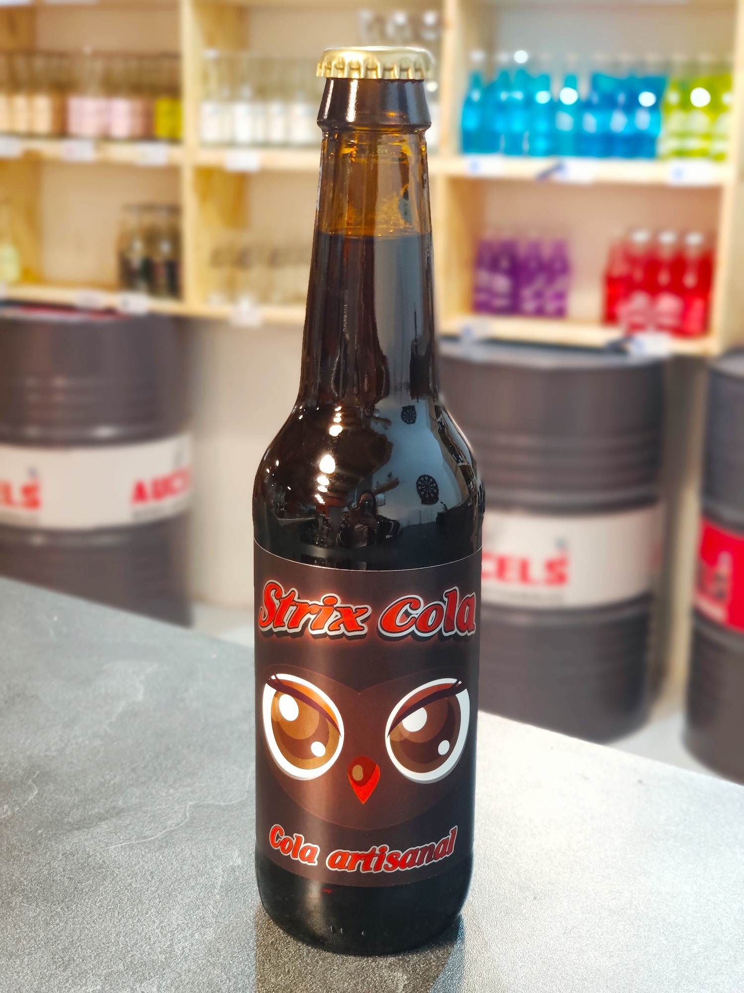 Bouteille de cola artisanal Strix Cola de la Brasserie des Aucels à Bédarieux