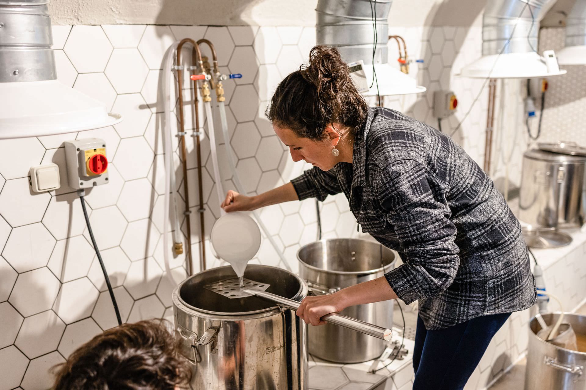 Atelier de brassage au Drapeau rouge à Montpellier