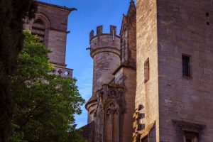 Détails de la cathédrale Saint Nazaire à Béziers
