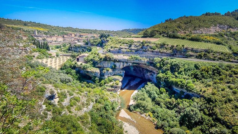 Minerve et les gorges de la Cesse