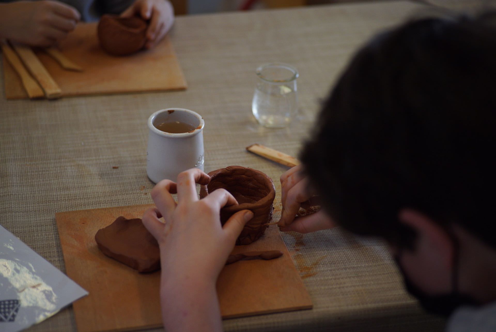 Atelier poterie au Musée de Lodève