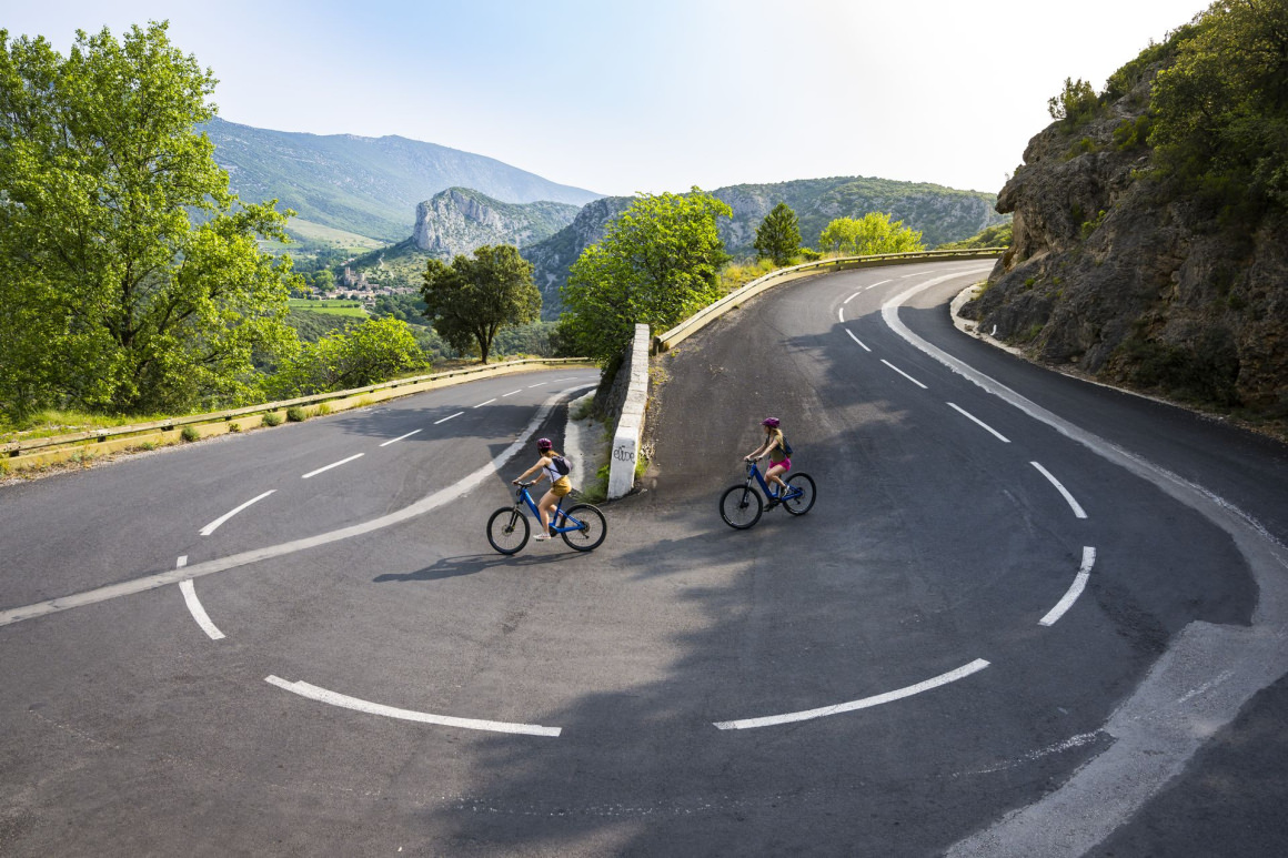 La vallée de la Buèges à vélo entre copines