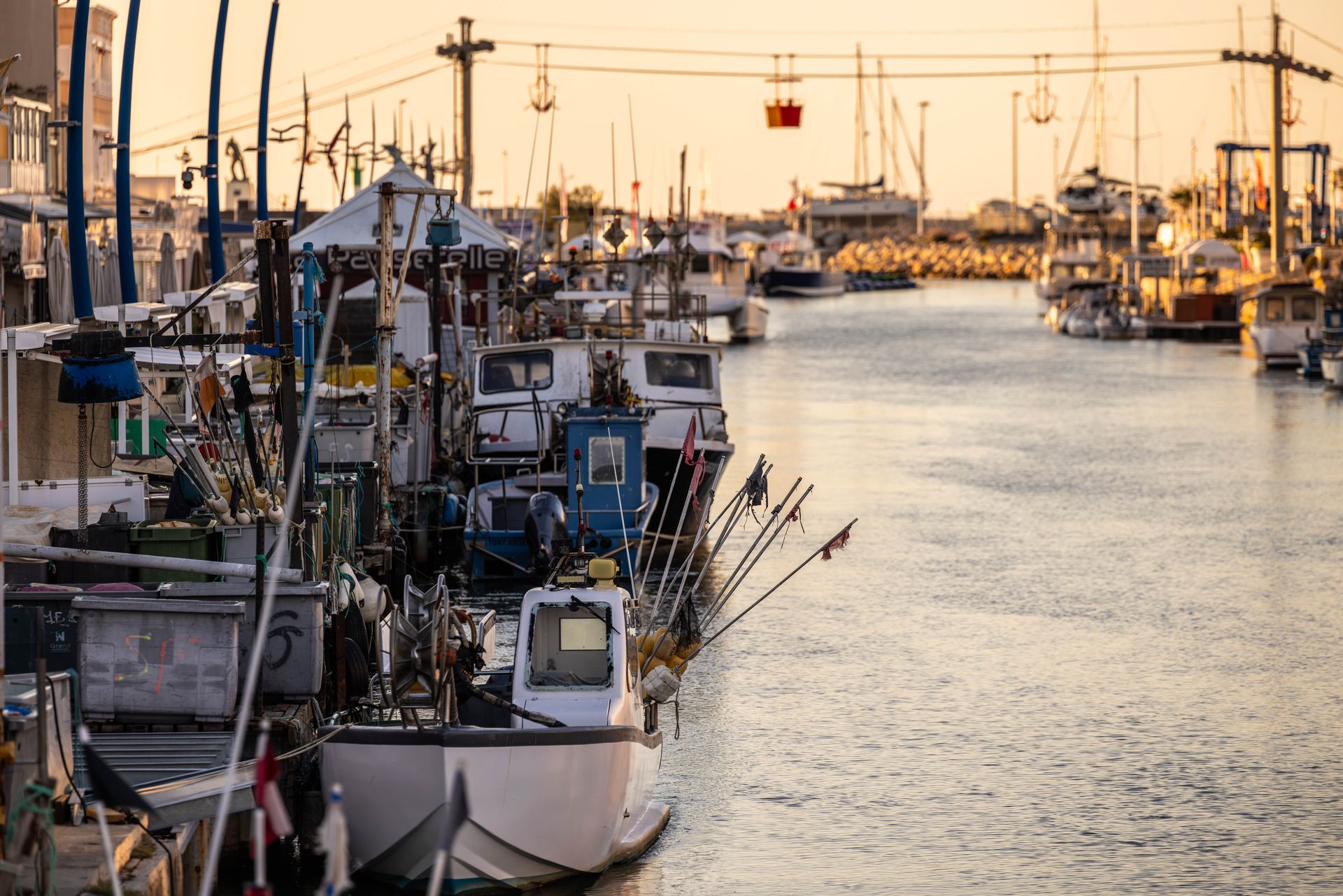 Bateaux de pêcheurs à Palavas-Les-Flots © Jolies Lueurs Bateaux de pêcheurs à Palavas-Les-Flots