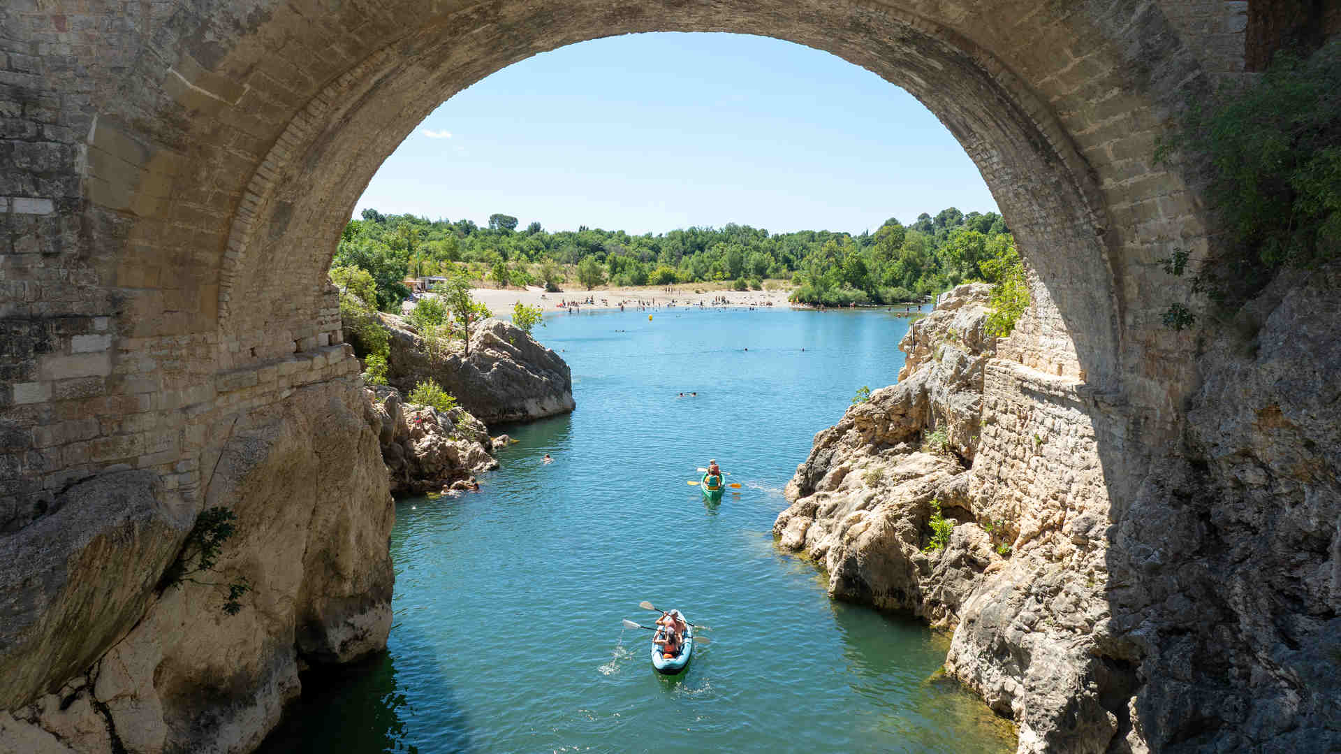 Canoë sur l'Hérault au Pont du Diable en Vallée de l'Hérault