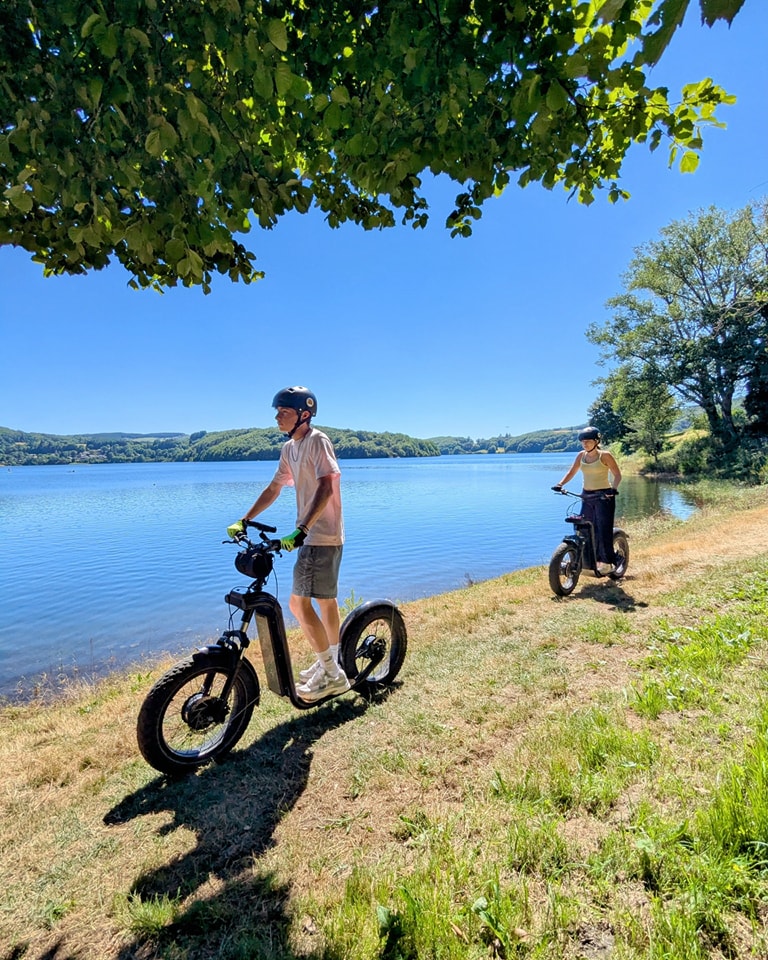 Trottinette électrique tout-terrain en Haut-Languedoc