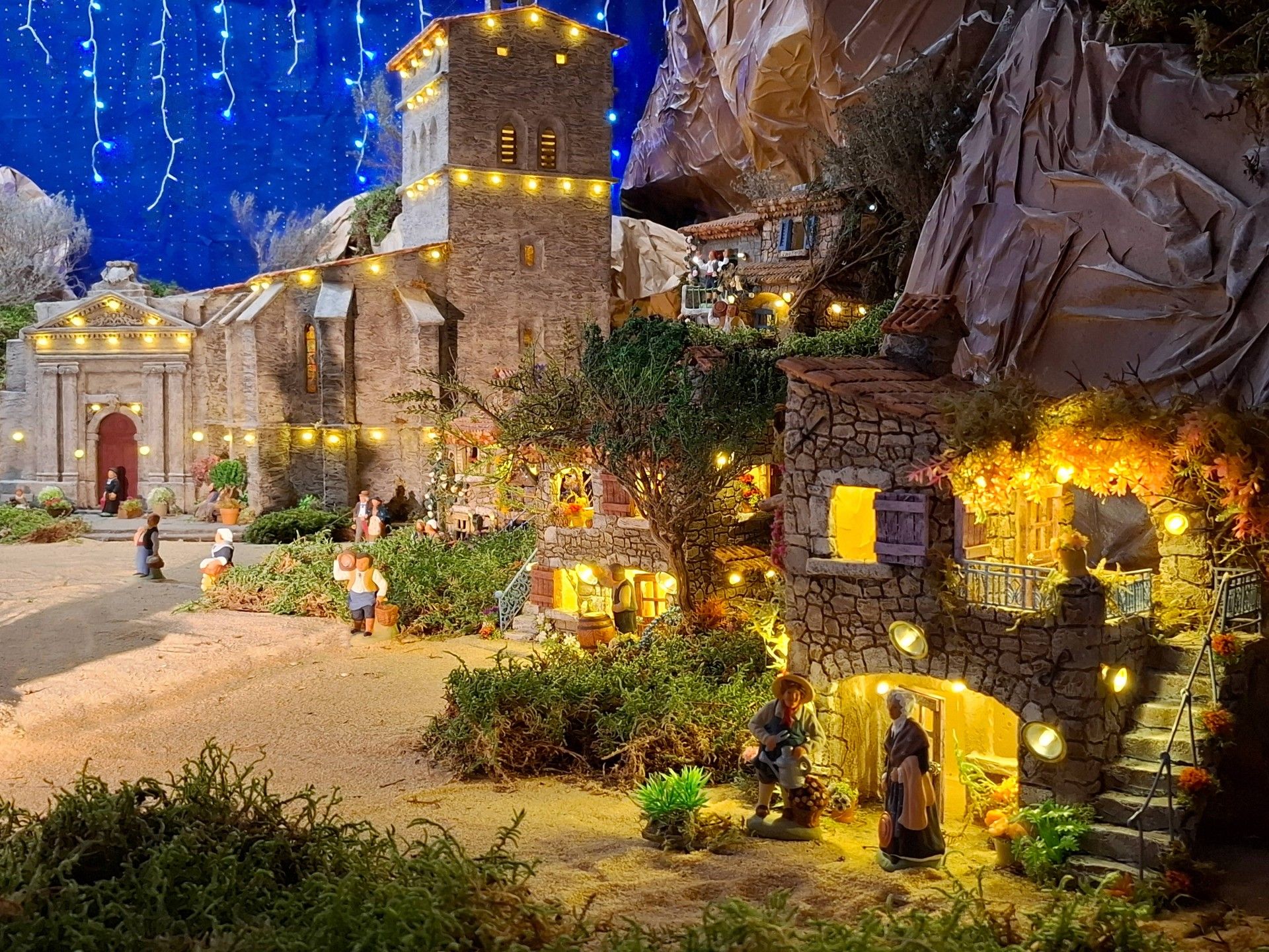 Crèche de Noël aux Fééries d'Aniane