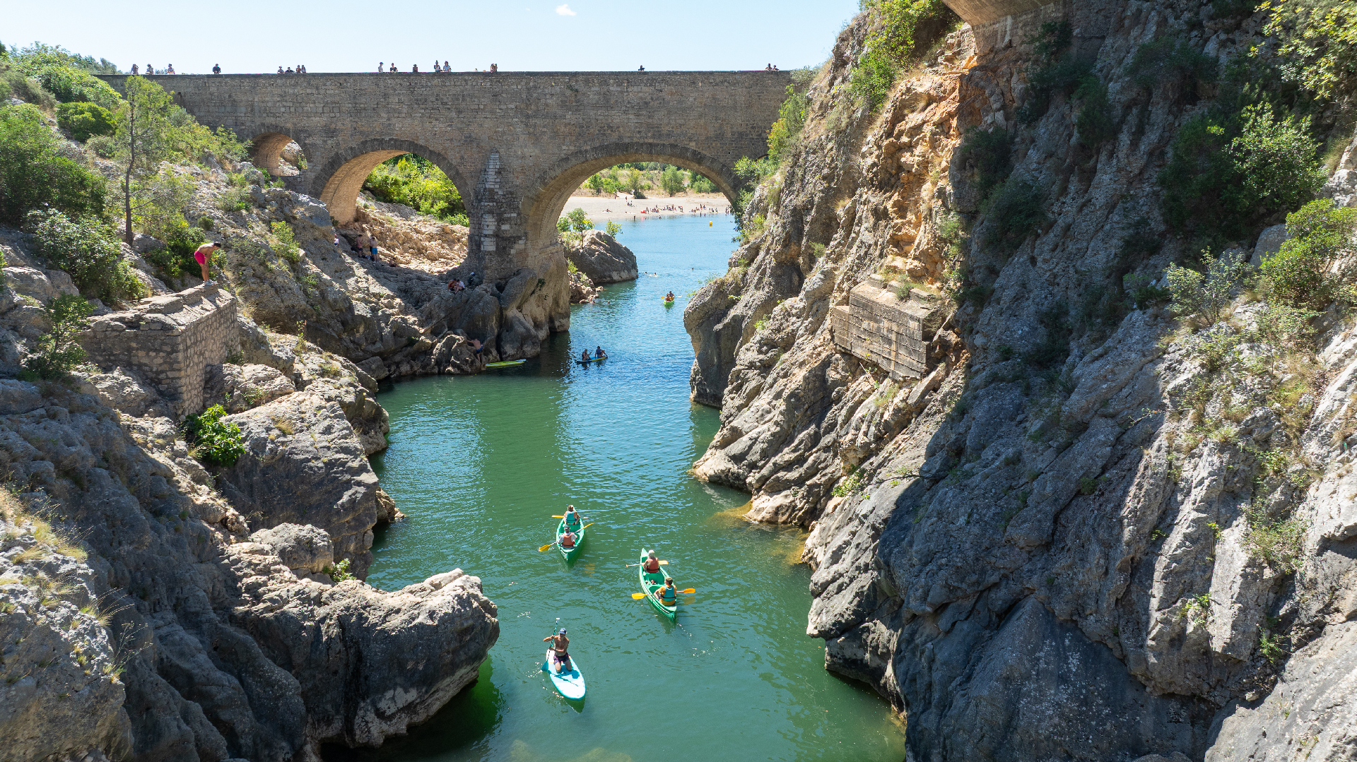 Canoë sur l'Hérault au Pont du Diable en Vallée de l'Hérault